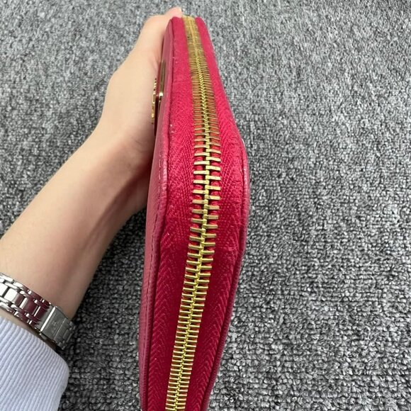 Prada Leather Wallet 225-032425 - Picture 5 of 11